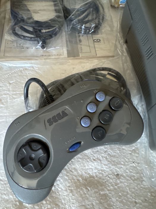Konsola Sega Satrun - komplet w pudełku, wersja japońska ntsc-j