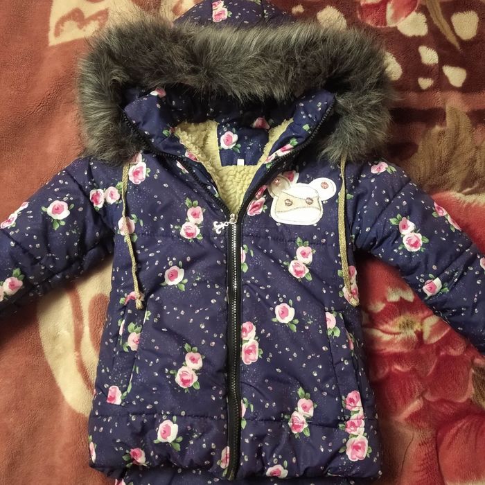 Куртка тепла зимова 110-116 см + шапка