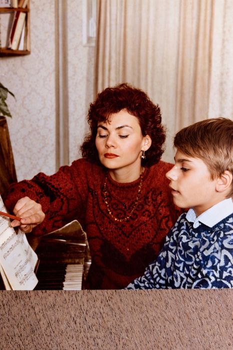 Репетитор по фортепиано