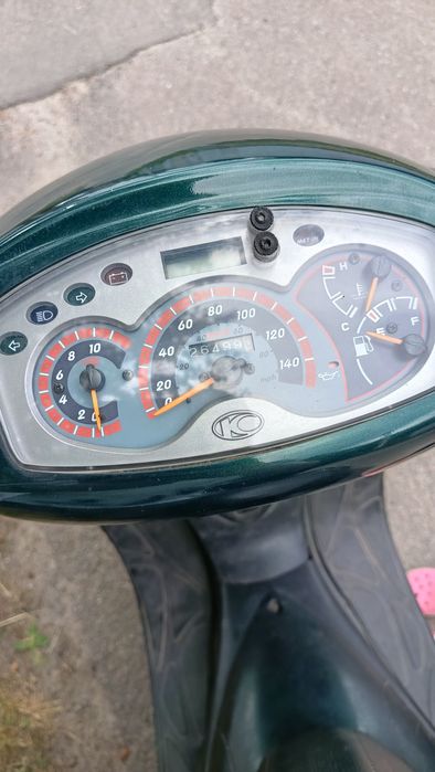 Продаю скутер Kymco EGO150