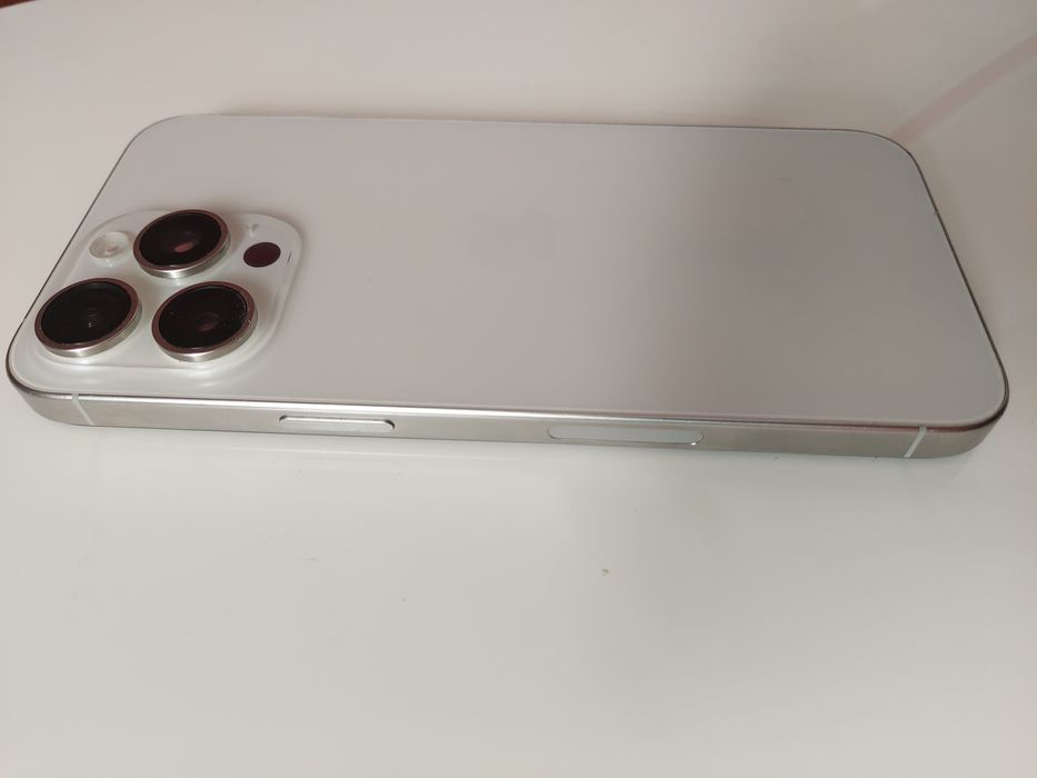 IPhone 15 pro max bypass