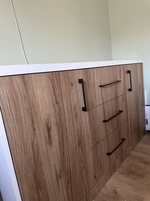 sprzedam nowoczesna komode