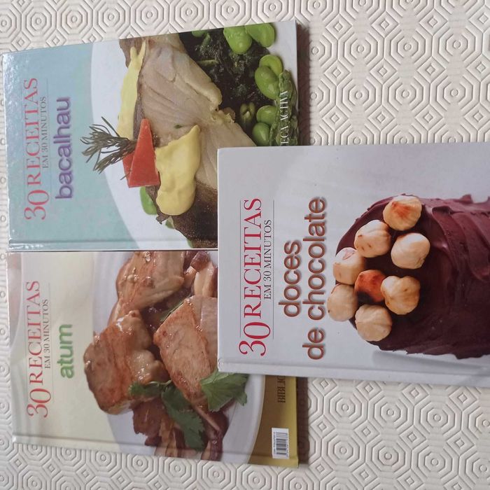 vendo livro 3 livros da serie 30 receitas