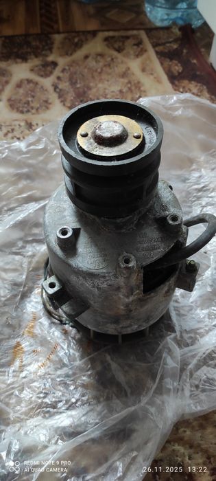 Електродвигун 220в з редуктором понижуючим