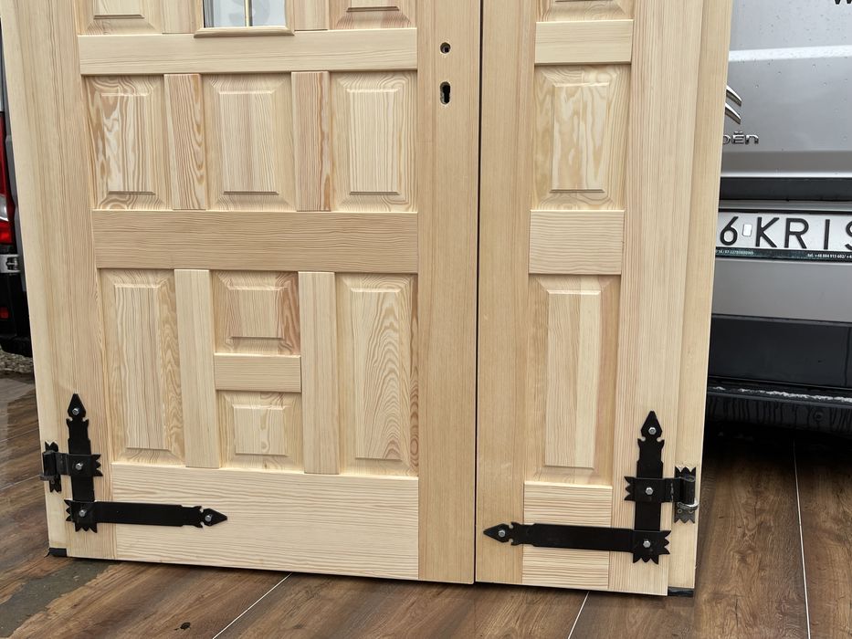 Drzwi zewnętrzne lite drewniane dwuskrzydłowe ocieplane Góralskie