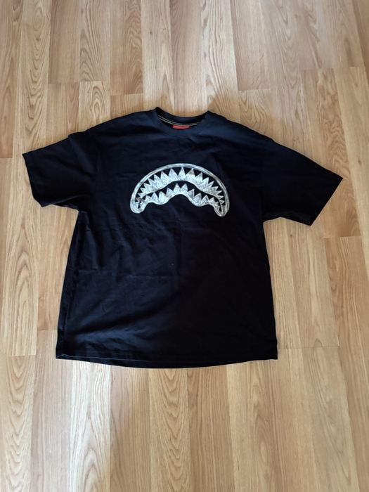 Футболки Sprayground