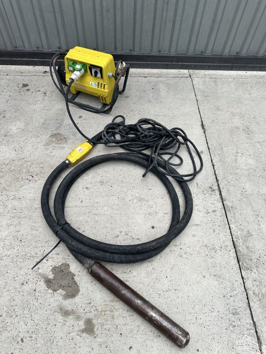 Глибинний вібратор бетону Wacker Neuson FU 1.8/2  Enar вибратор бетона