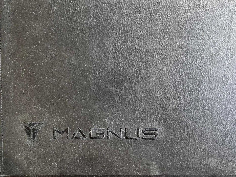 Secretlab MAGNUS Pro Electric Sit-to-Stand Desk (Black Metal Top)