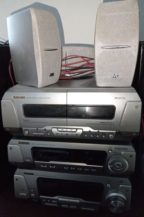 Продам у дуже гарному стані музичний центр Технікс SH-EH790JapanTokio.