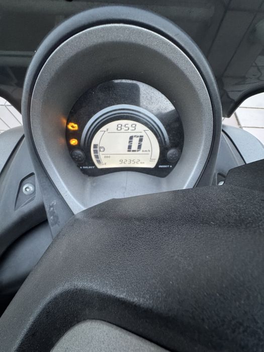 Nmax 125cc cinzenta