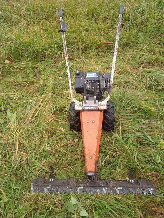 Продам сегменту косилку Holder