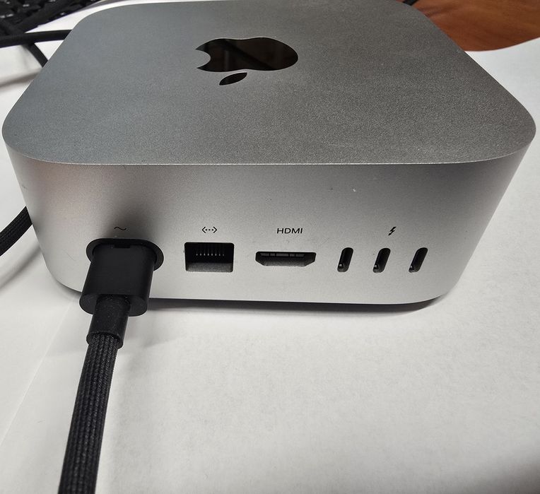 Mac mini m4 16gb ram, 512gb dysk Czeladź Kolonia Małobądź • OLX.pl