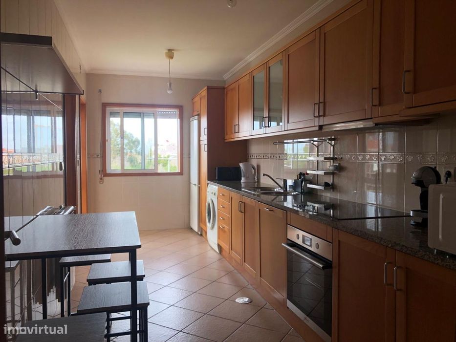 Quarto para Rapaz Estudante a 4Kms da Universidade