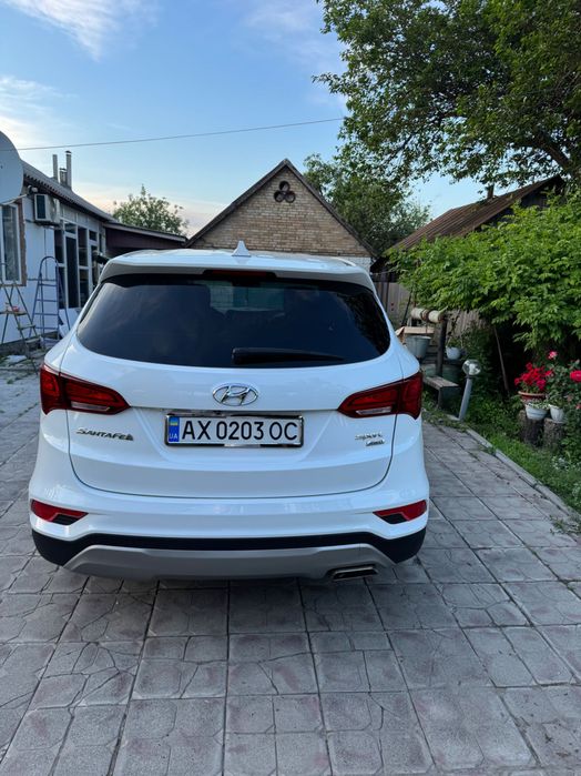 Продаж автомобіль Hyundai Santa Fe