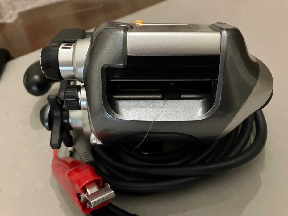 Carreto de pesca elétrico SHIMANO PLEMIO