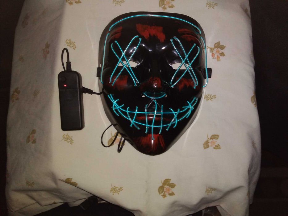 Маска светодиодная неоновая карнавальная