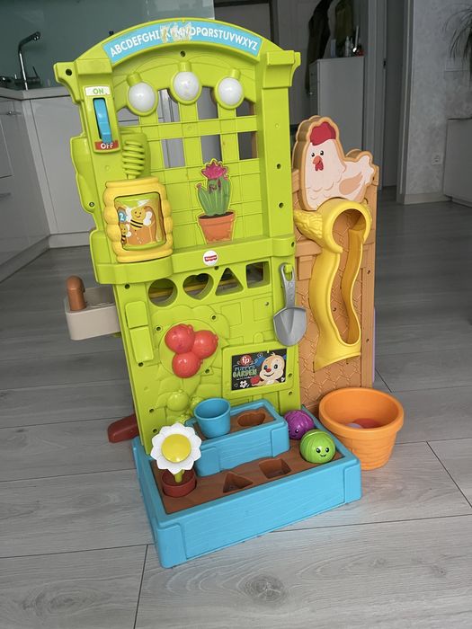 Ігровий центр Fisher Price Garden Kitchen