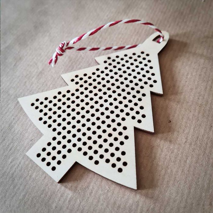 Bombka choinka do haftowania, choinka do wyszywania, drewniane bombki