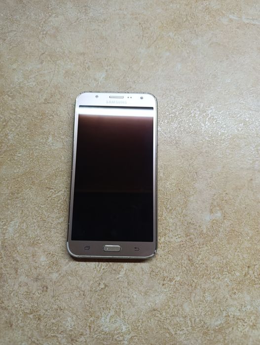 Samsung Galaxy J 7