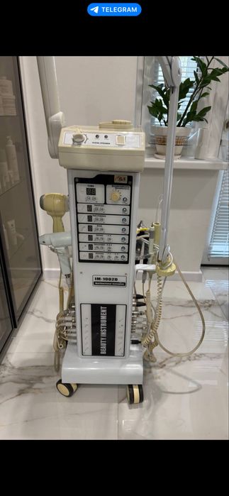 Косметологічний комбайн IM-1002D