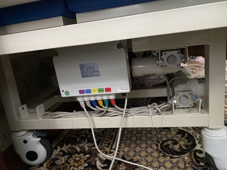 Ліжко лікарняне Біомед FB-M5