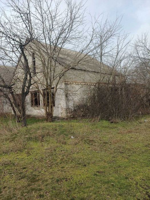 Продаж будинку в селі Веселе вул. Центральна .