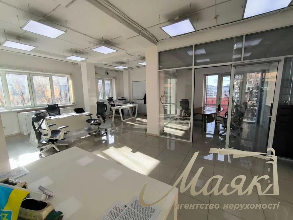 Аренда офиса 96м2 на ул.Барбюса 5-А, Олимпийская