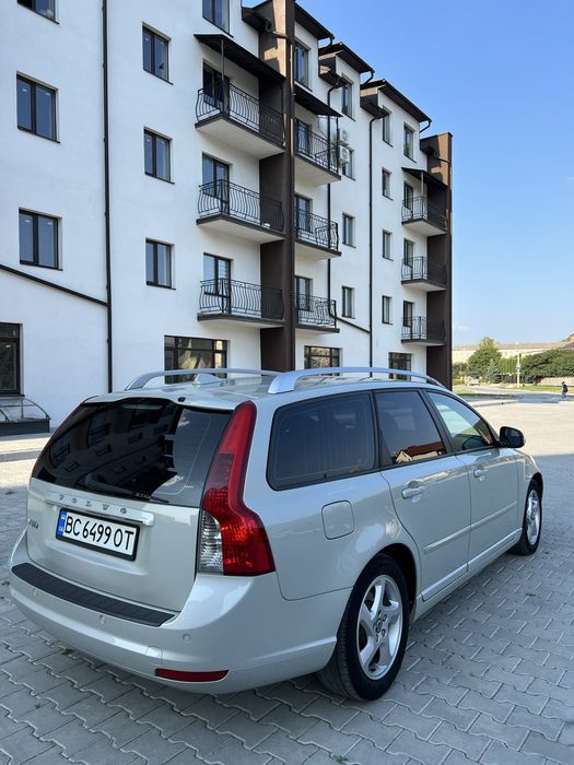 Volvo v50 1.6 дизель 2012р