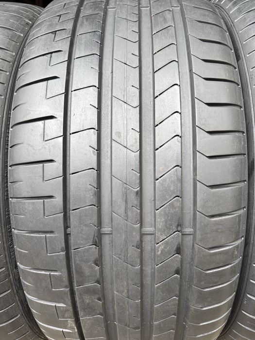 255/35 R21 + 285/30 R21 Pirelli  PZero PZ4 MO-S 4шт. 95%
