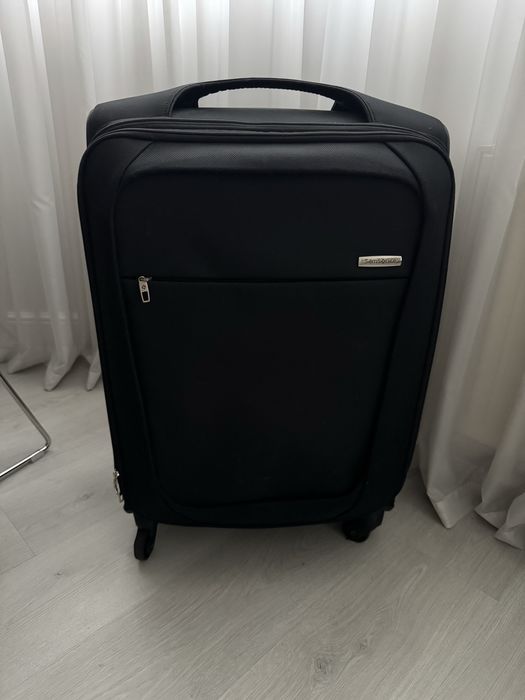 Samsonite чемодан, розмір М