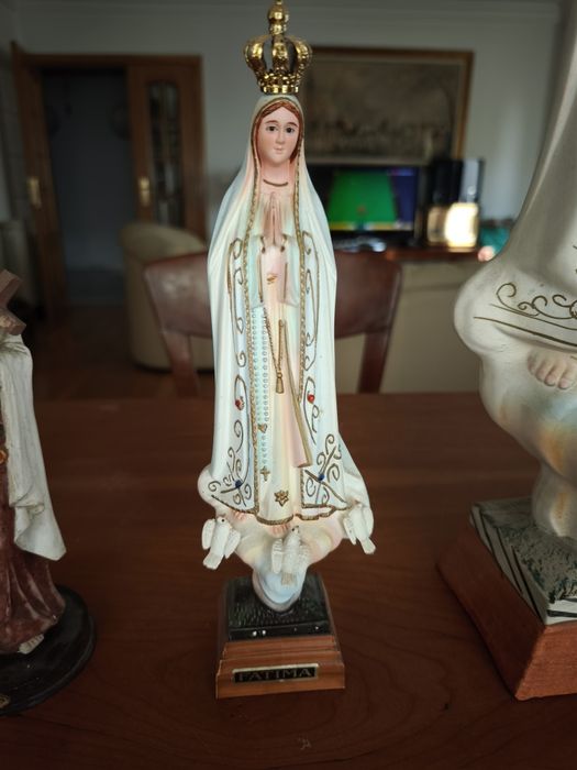 Various Figures64751092511490123