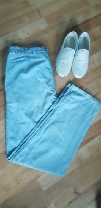 Spodnie jeans szerokie nogawki