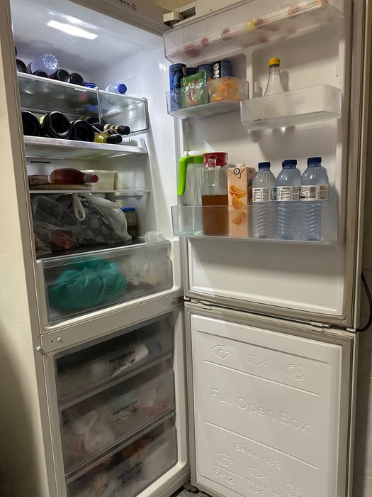 Frigorífico Combinado Samsung No Frost – Branco