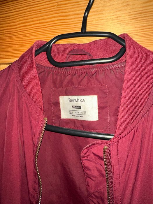 Bomberka bordowy czerwony Bershka