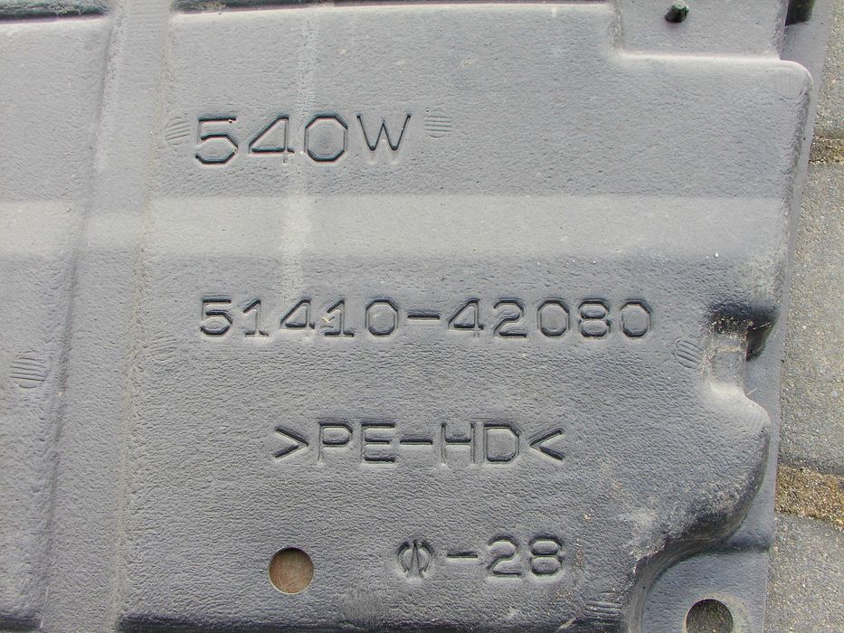 Toyota rav4 IV 12-  2.0 2.2 d osłona pod silnik 51410_42080