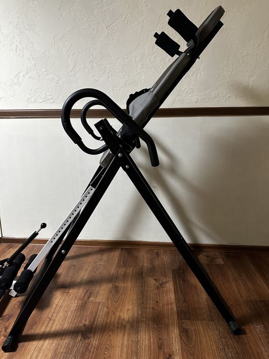 Інверсійний стіл