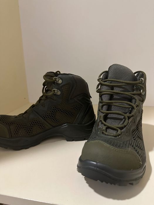 Берці демисезонні 38 і 39 розміри