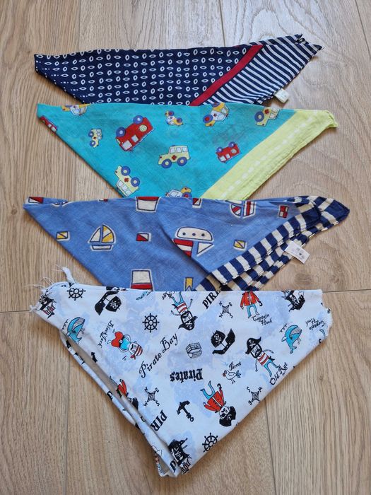 Apaszki, chustki na szyję