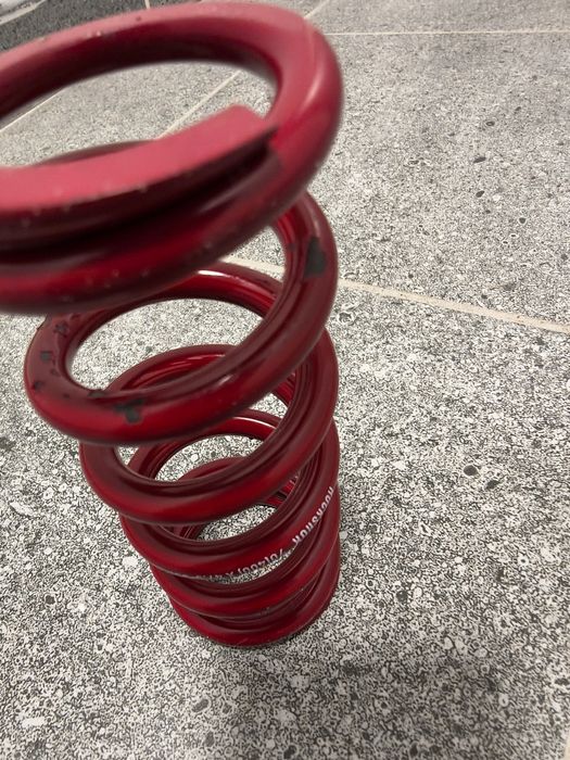 Sprężyna rock shox 134 mm