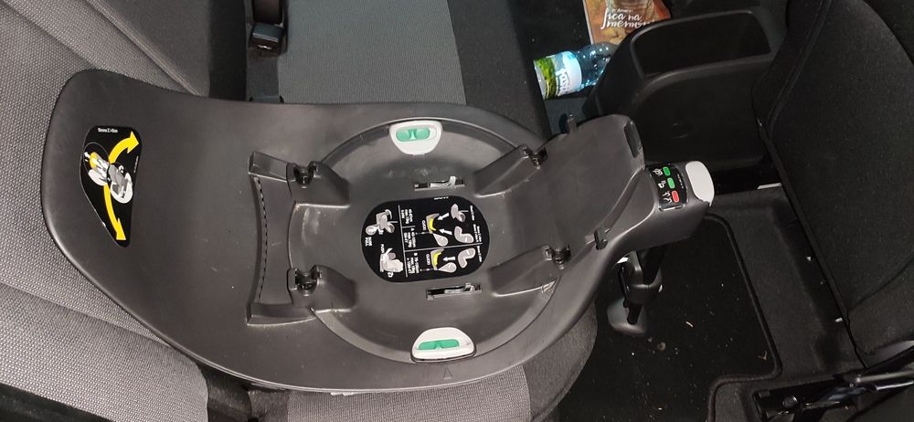 Ovo com base isofix 360 Cybex Cloud Z azul