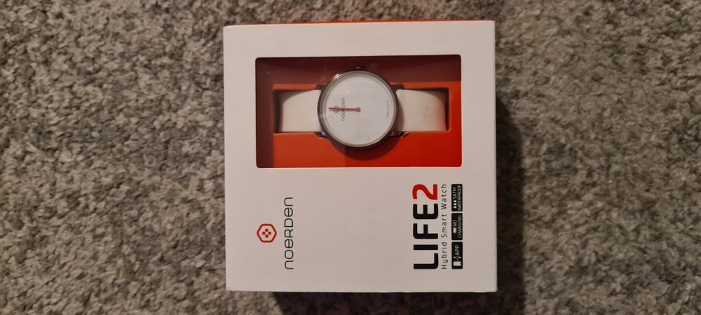 Noerden Life 2 Hybrid Smart Watch NOVO