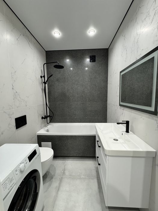 Продаж квартири в ЖК Молодість з ремонтом