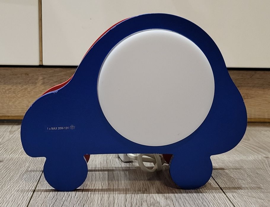 Lampka nocna drewniana dla chłopca autko samochód