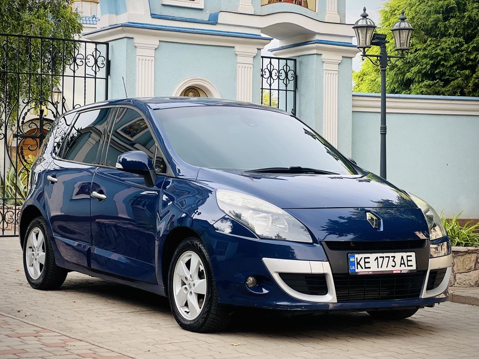 Хозяйский Renault Scenic ||| !РЕСТАЙЛИНГ! 1.5 DCI