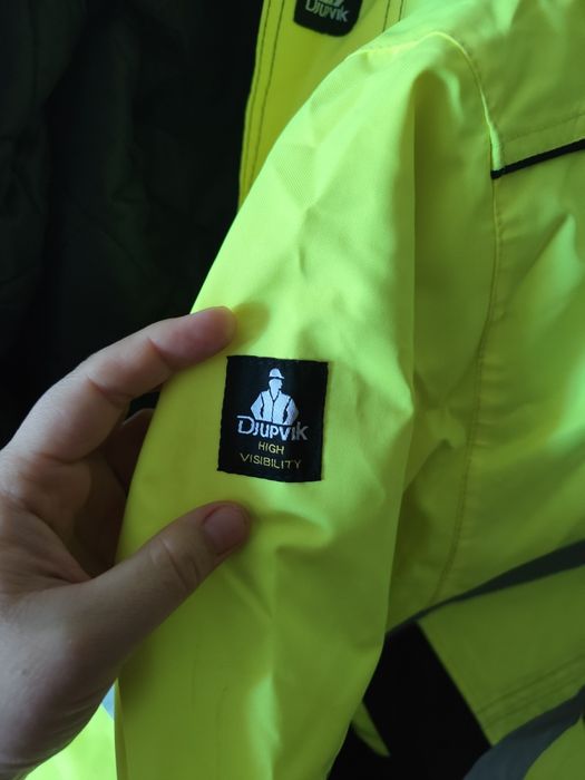 Продам куртку -спецовку