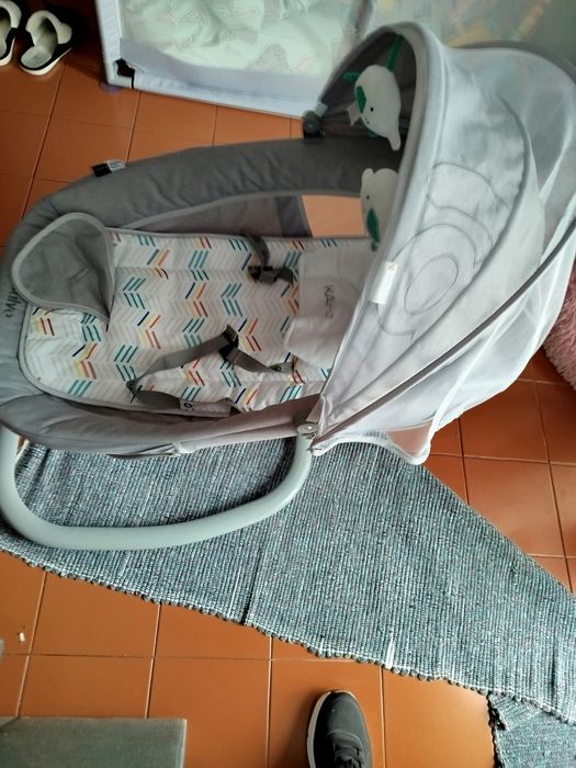 Berço eletrico usado