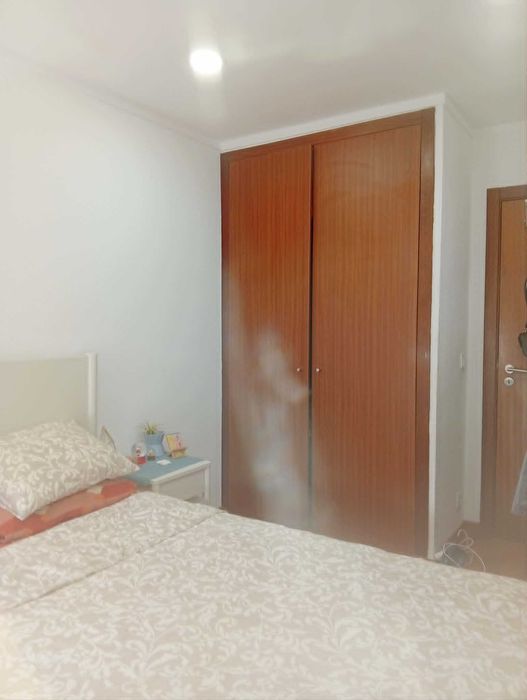 Arrenda-se quarto em casa espaçosa – Agualva-Cacém / Mira-Sintra
