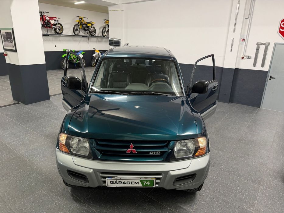 Mitsubishi Pajero 3.2 DI-D GLS ABS+CA