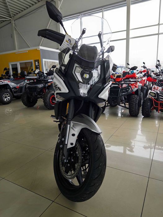 Мотоцикл CFMOTO 700MT