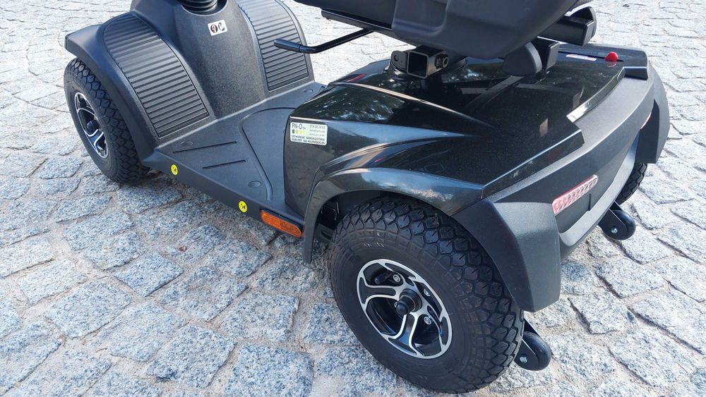 Nowy skuter inwalidzki wózek elektryczny dla seniora Tourer ST4D